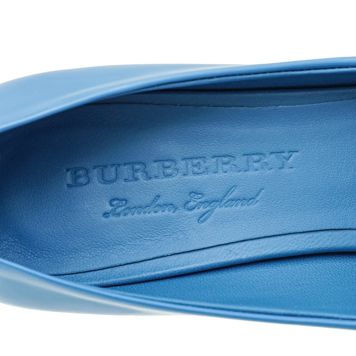 Burberry Blue Finsbury Bow Pumps 40