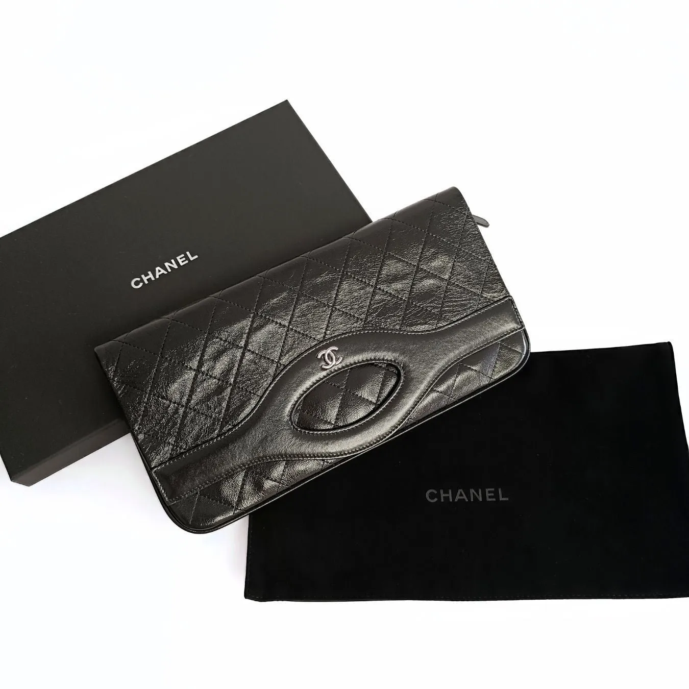 CHANEL Chanel Chanel Clutch handbag in matelasse black leather