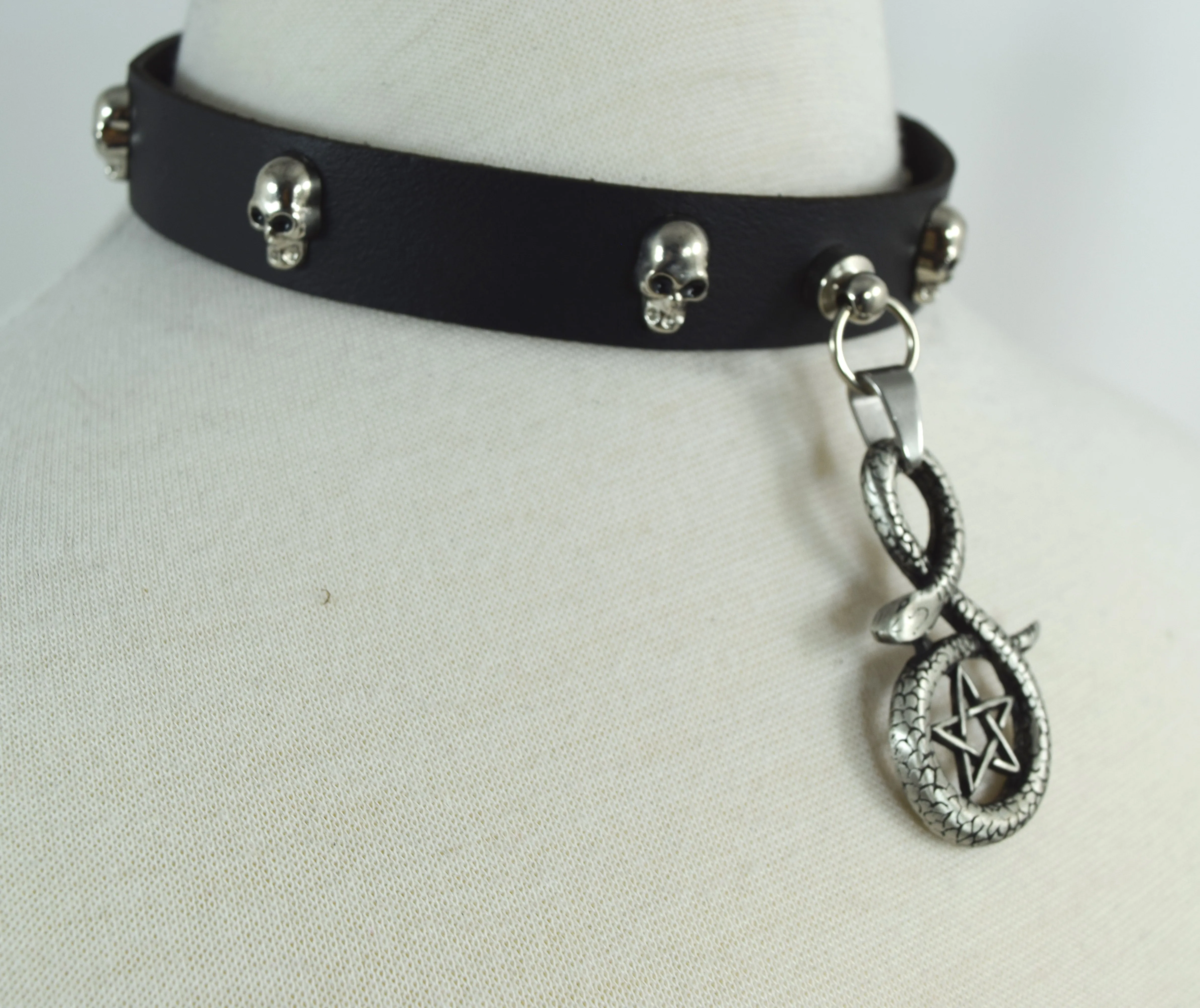 Punk Rock Emo Snake and Pentagram Charm Skull Stud Leather Choker Collar Necklace