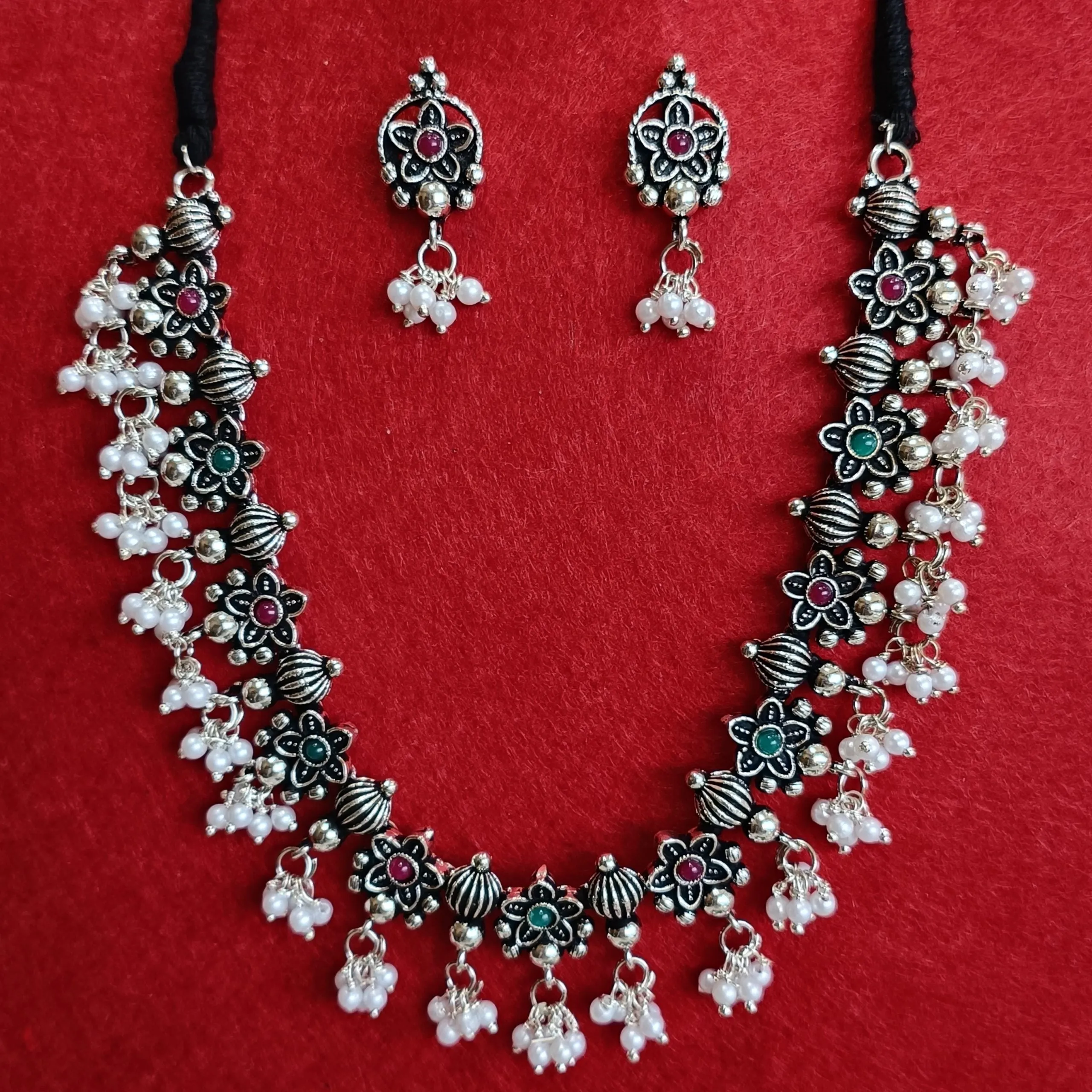 Silver Oxidised Plated Flower Design Kundan Studded Pearl Trendy Choker Necklace Set- OXDNK 2322